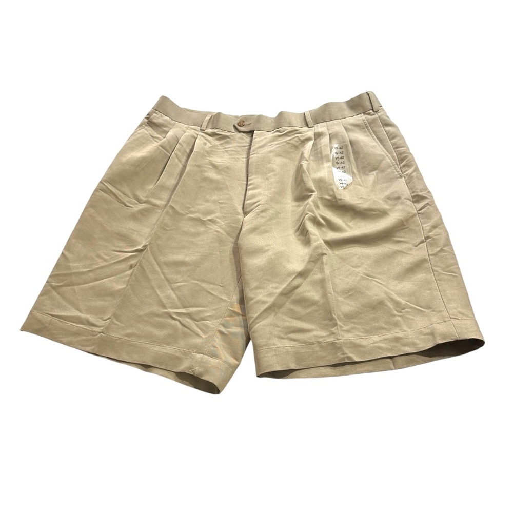Conti di Milano Mens Beige Pleated Front Dress Shorts Sz 42x8” Inseam Rayon NWT
